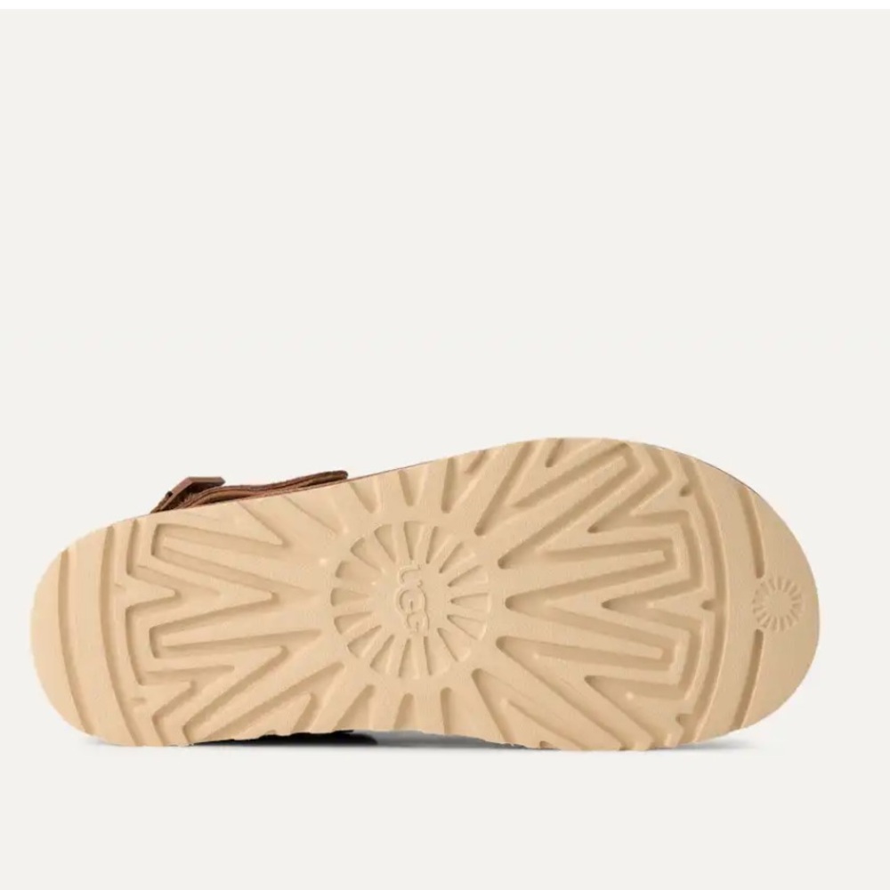 UGG Goldenstar Clogs In Chestnut - Picture 5 of 11